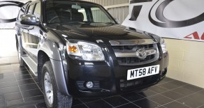 MAZDA BT-50 DOUBLE CAB 4X4 TS2 143BHP 2.5L PEGASUS CANOPY FMSH,