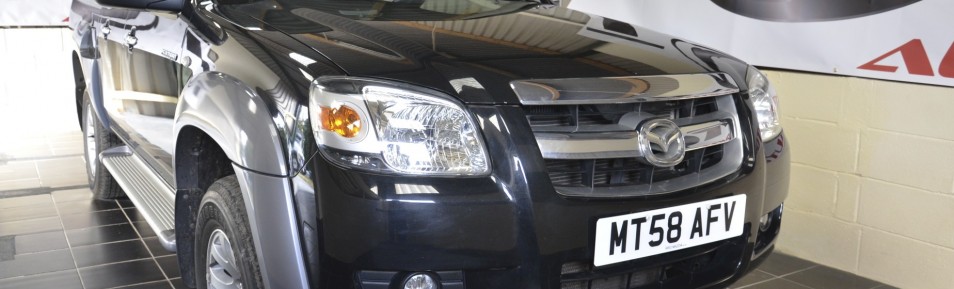 MAZDA BT-50 DOUBLE CAB 4X4 TS2 143BHP 2.5L PEGASUS CANOPY FMSH,